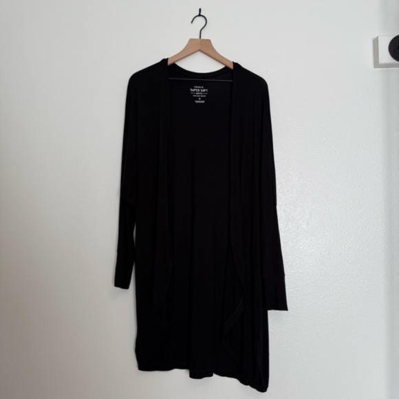 Torrid - Super Soft Cardigan Dolman Sleeve Rib-Cuff Black Oversized Large / 0 - Picture 2 of 10